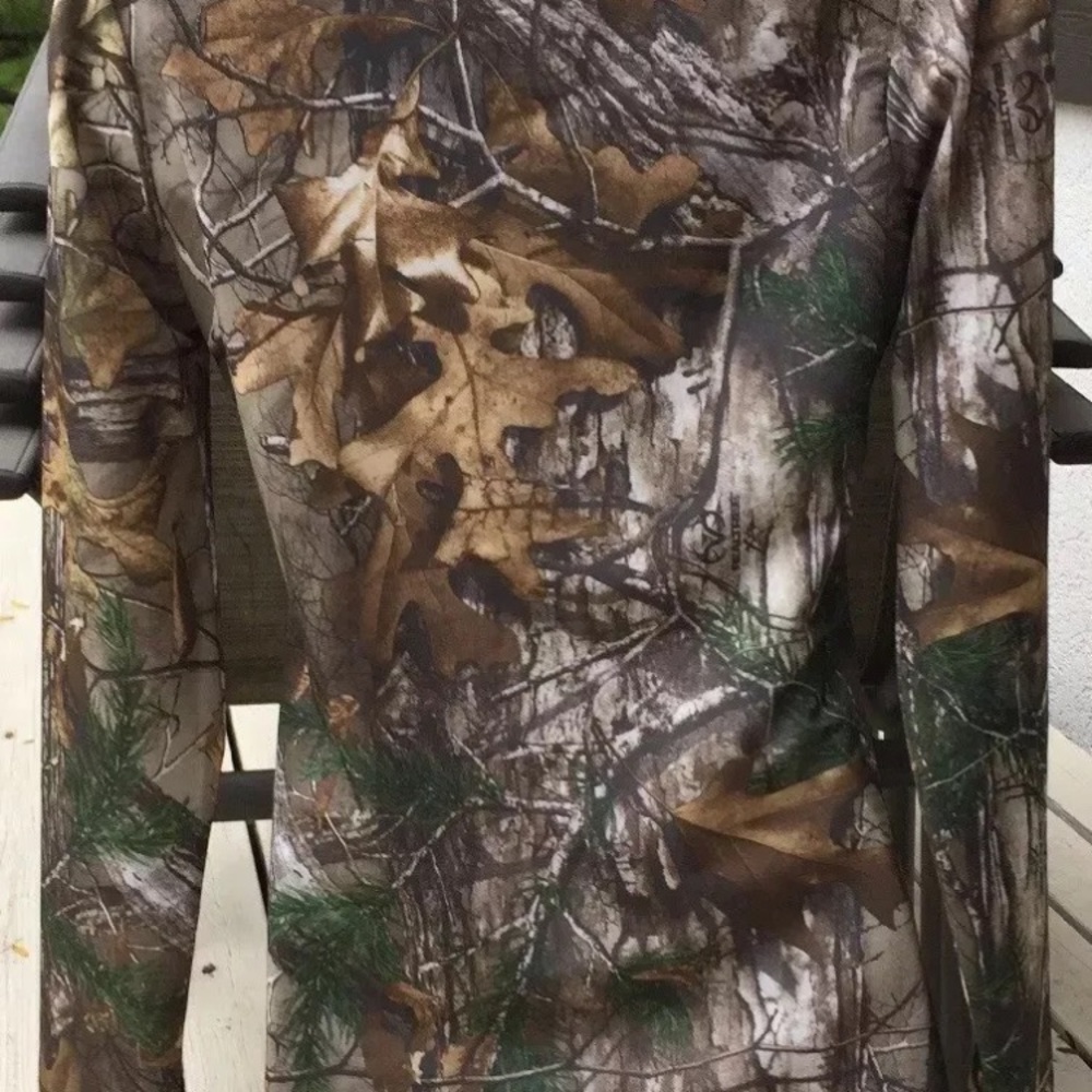 Bushmaster camouflage 1/4 zip top size small - Picture 3 of 8
